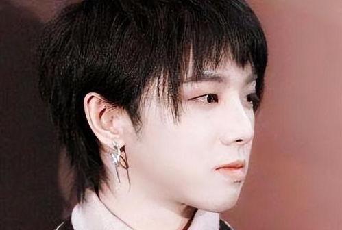 娱乐吃瓜君宋亚轩