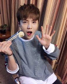 娱乐吃瓜酱特殊男孩,揭秘“特殊男孩”背后的故事与魅力