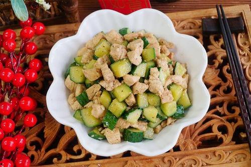 会长吃瓜和泡椒娱乐